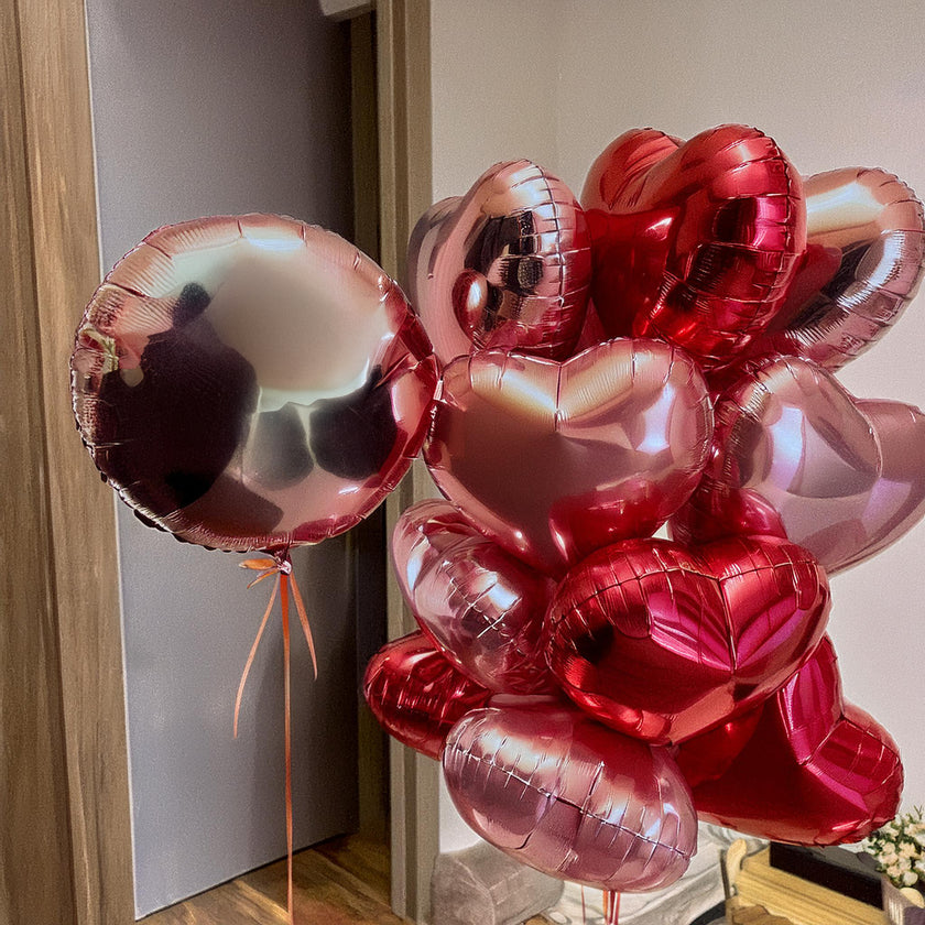 Bouquet of Hearts + Custom Balloon